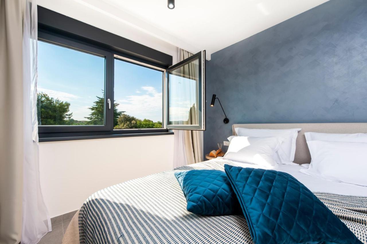 Luxury Residence Levante Ровінь Екстер'єр фото