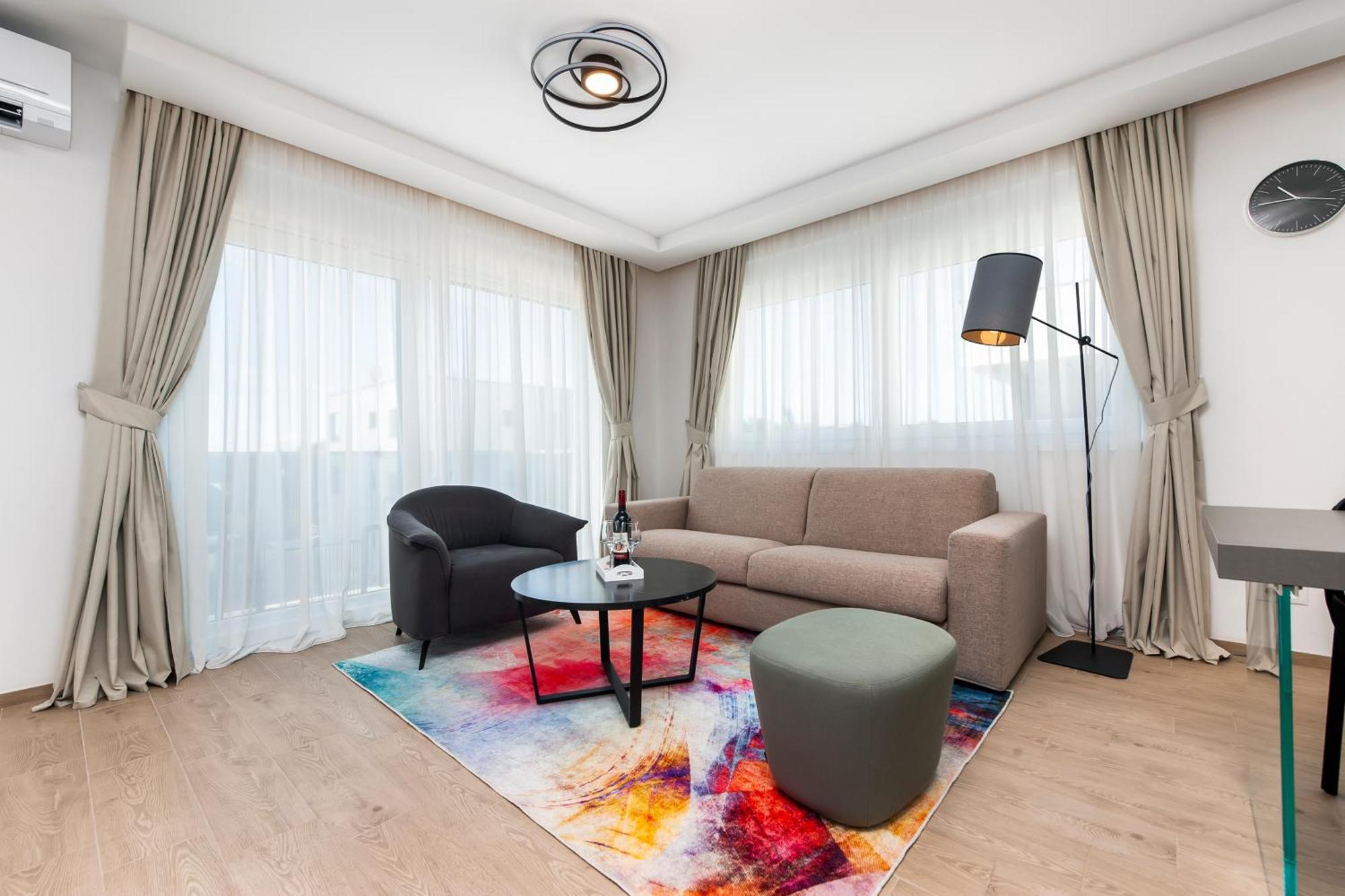 Luxury Residence Levante Ровінь Екстер'єр фото